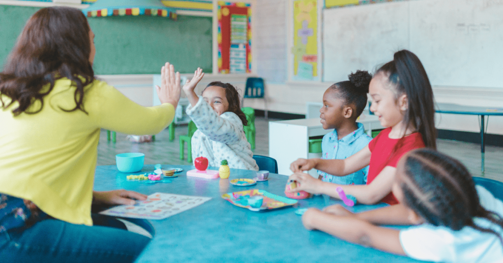Exploring the Impact of Multilingual Education on Student Development